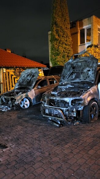 Sudegę Manto Sadausko &scaron;eimos automobiliai
