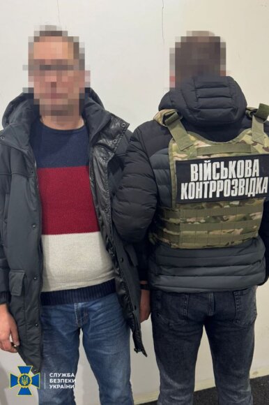 Ukraina atskleidė tinklą rusų karinės žvalgybos agentų, kurie ie&scaron;kojo naikintuvų F-16