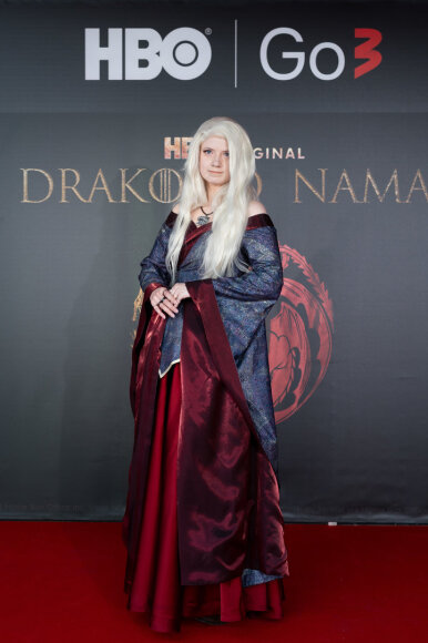 HBO serialo &bdquo;Drakono namai&ldquo; antrojo sezono premjera