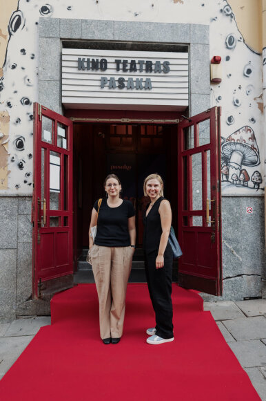 15-ojo kino teatro &bdquo;Pasaka&ldquo; gimtadienio akimirka