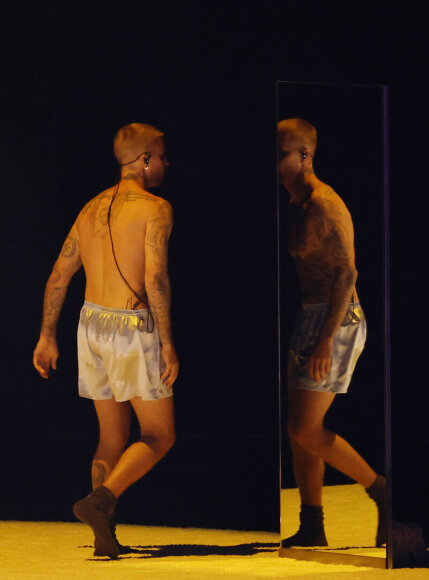 Justinas Bieberis &bdquo;Grammy&ldquo; apdovanojimuose