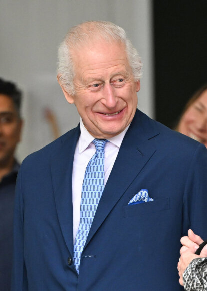 Karalius Charlesas III mini 76-ąjį gimtadienį