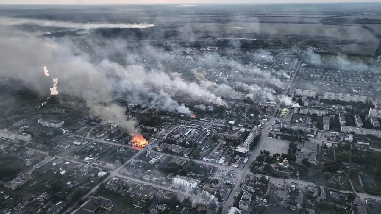 Kyjivas: Vovčanskas beveik sunaikintas, bet dar neužimtas rusų
