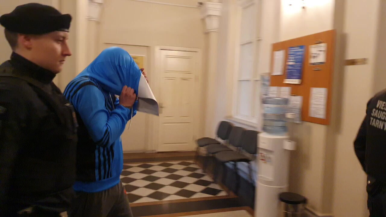 Gaižauskas prisipažino nužudęs Niežą: &bdquo;Susitikom, gėrėm, gėrėm. Dūriau peiliu į &scaron;irdį&ldquo;