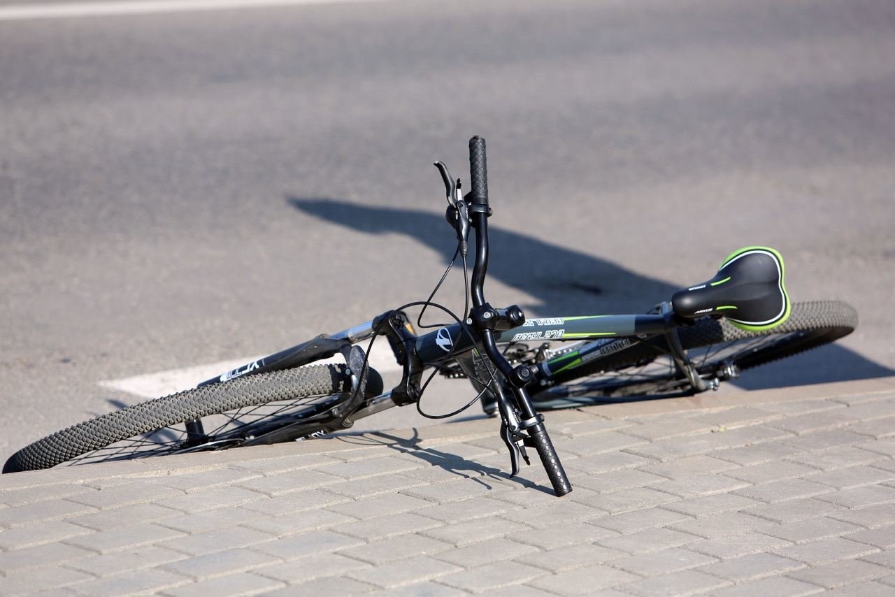 Vilniuje žuvo dviratininko partrenkta moteris